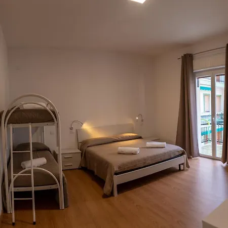 Prestige House Affittacamere 3*