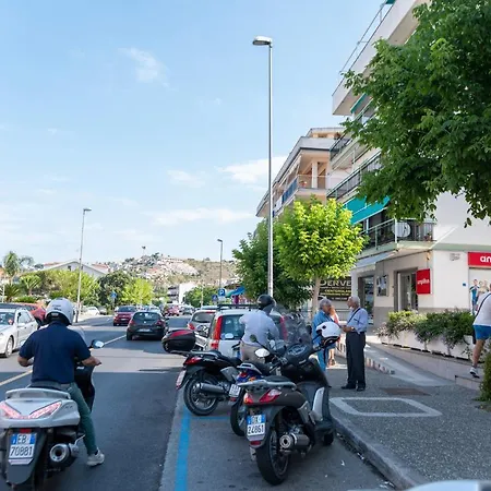 Prestige House Guest house Scalea