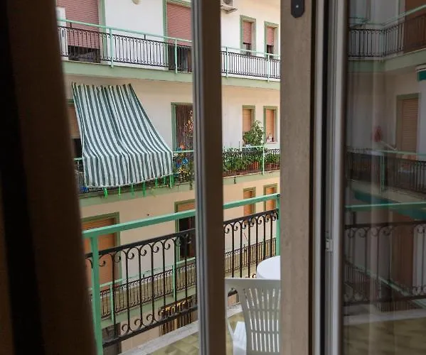 Affittacamere Prestige House 3*